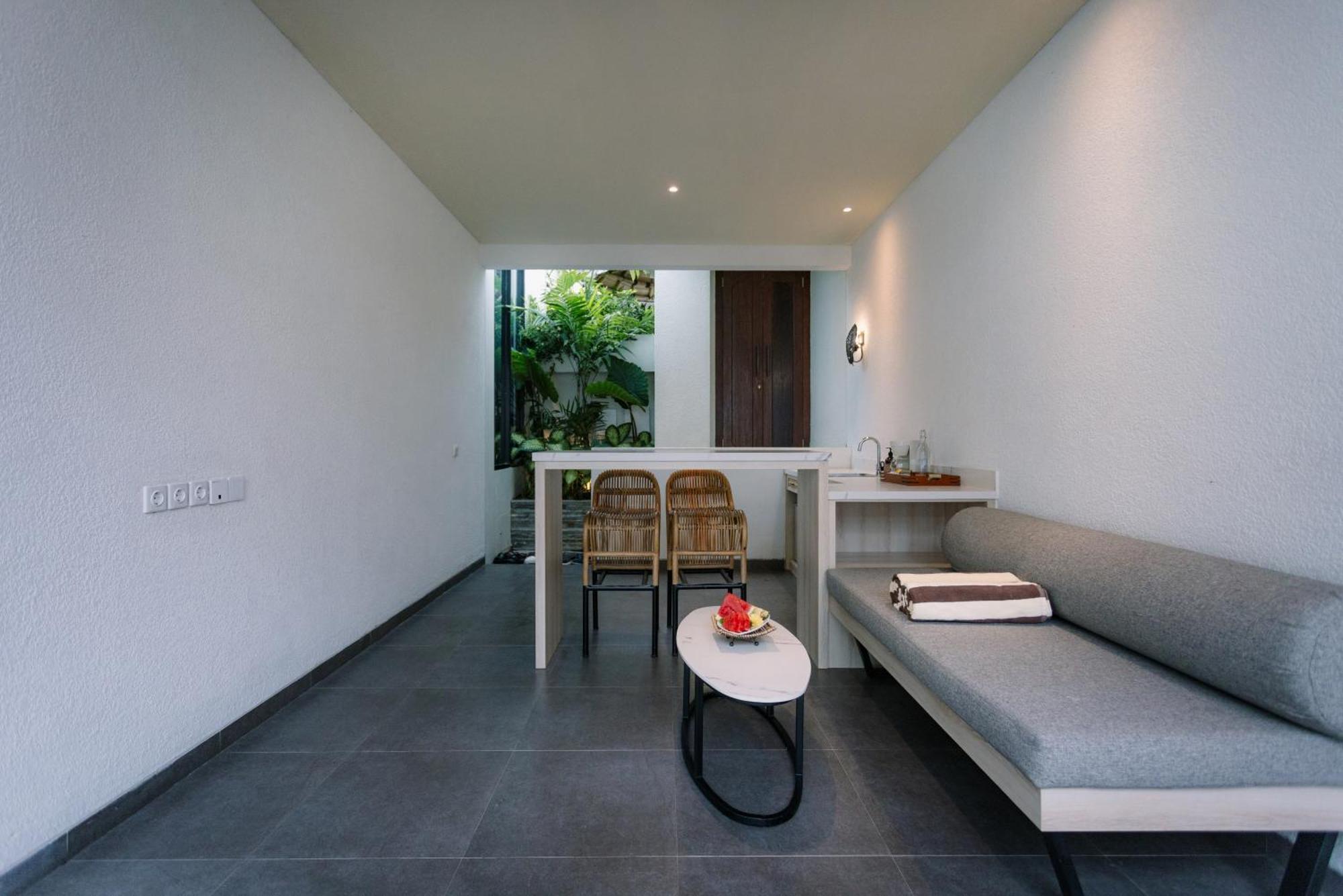 Daun Lebar Villa