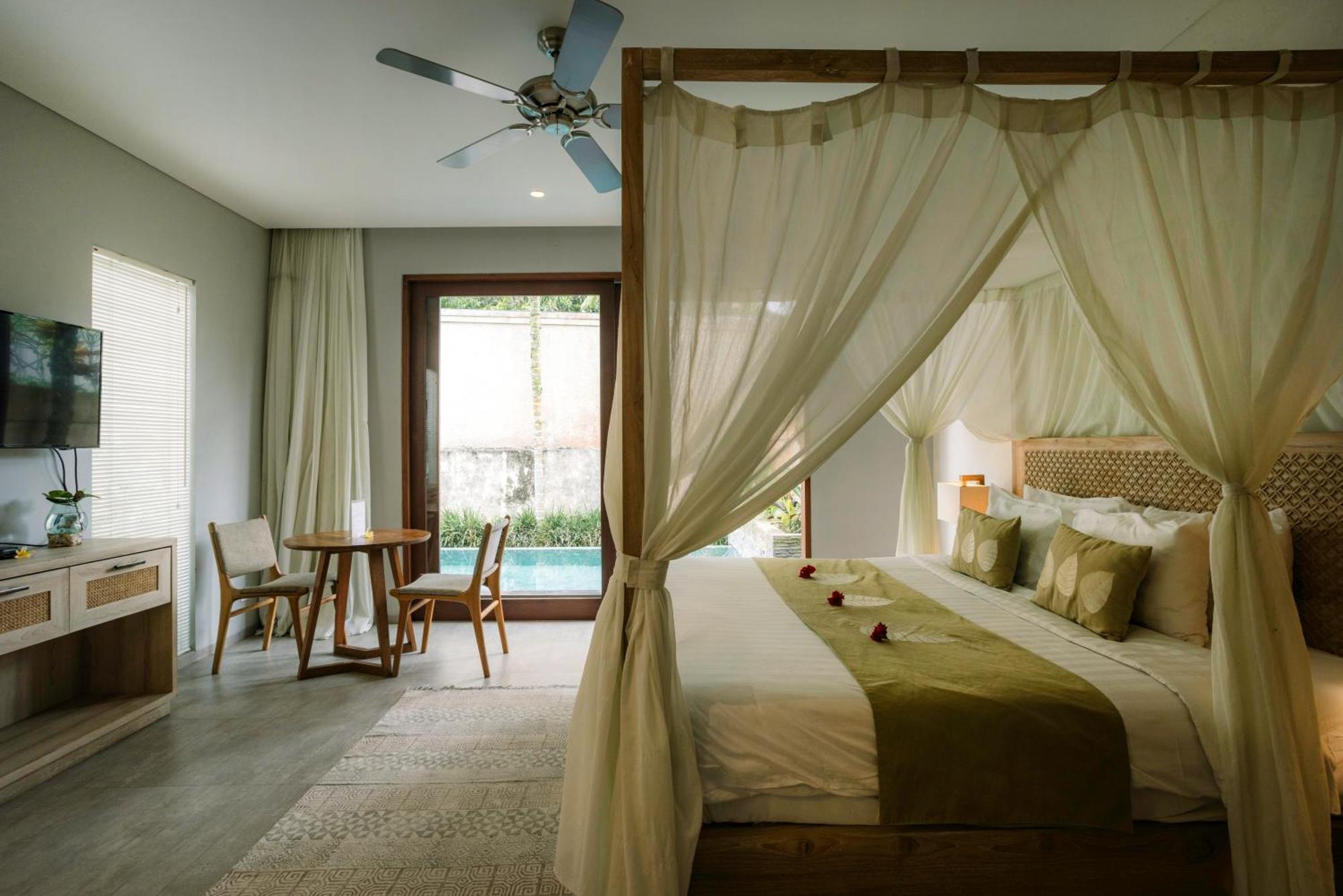 Daun Lebar Villa *